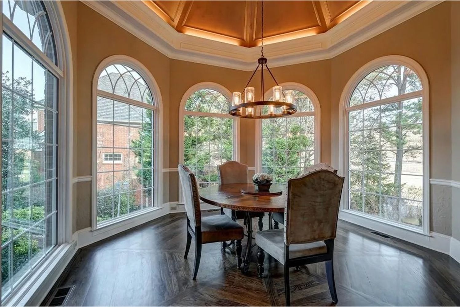 89b2bc684b509118cbb9afd819858d68l-m12rd-w2048_h1536