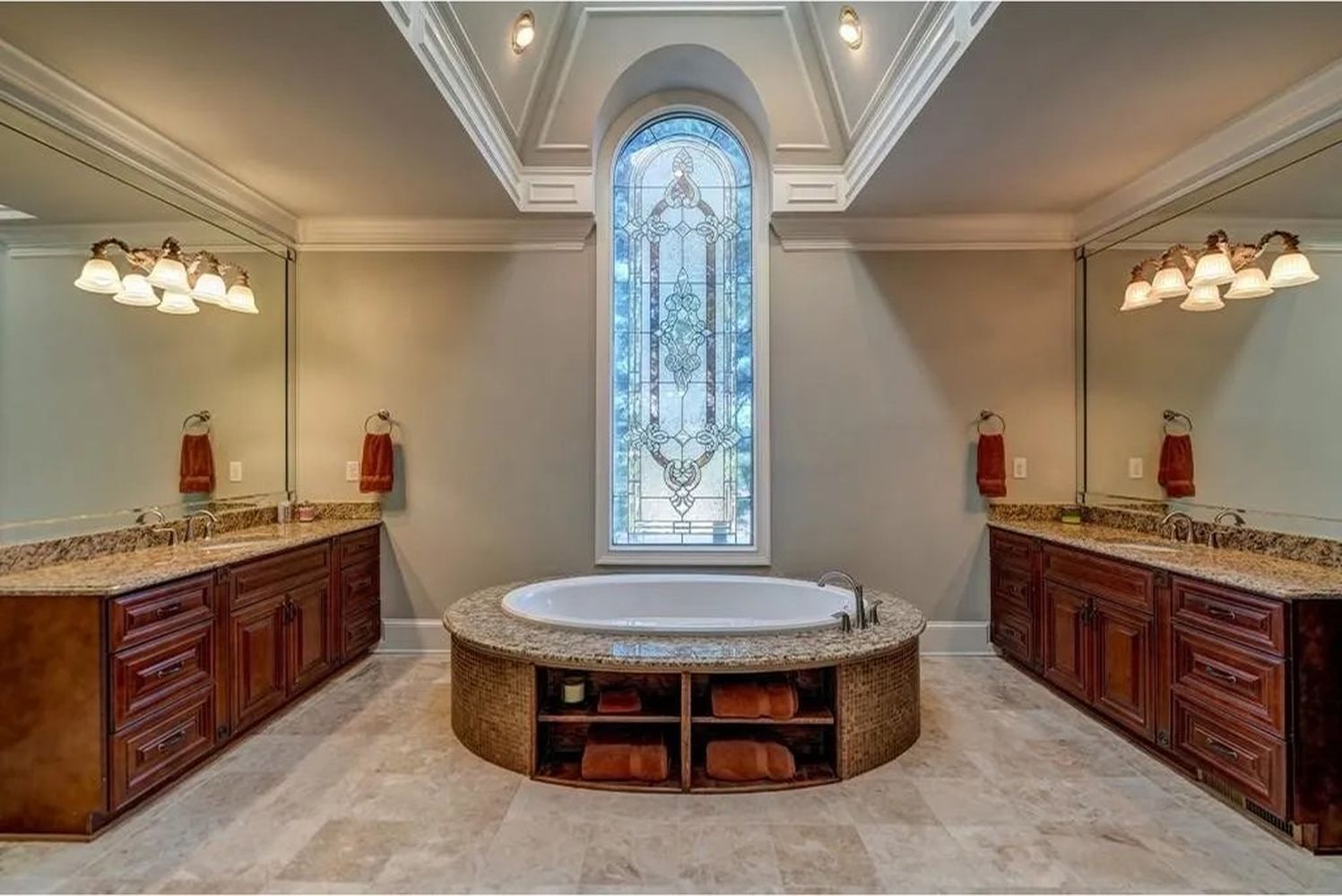 89b2bc684b509118cbb9afd819858d68l-m16rd-w2048_h1536