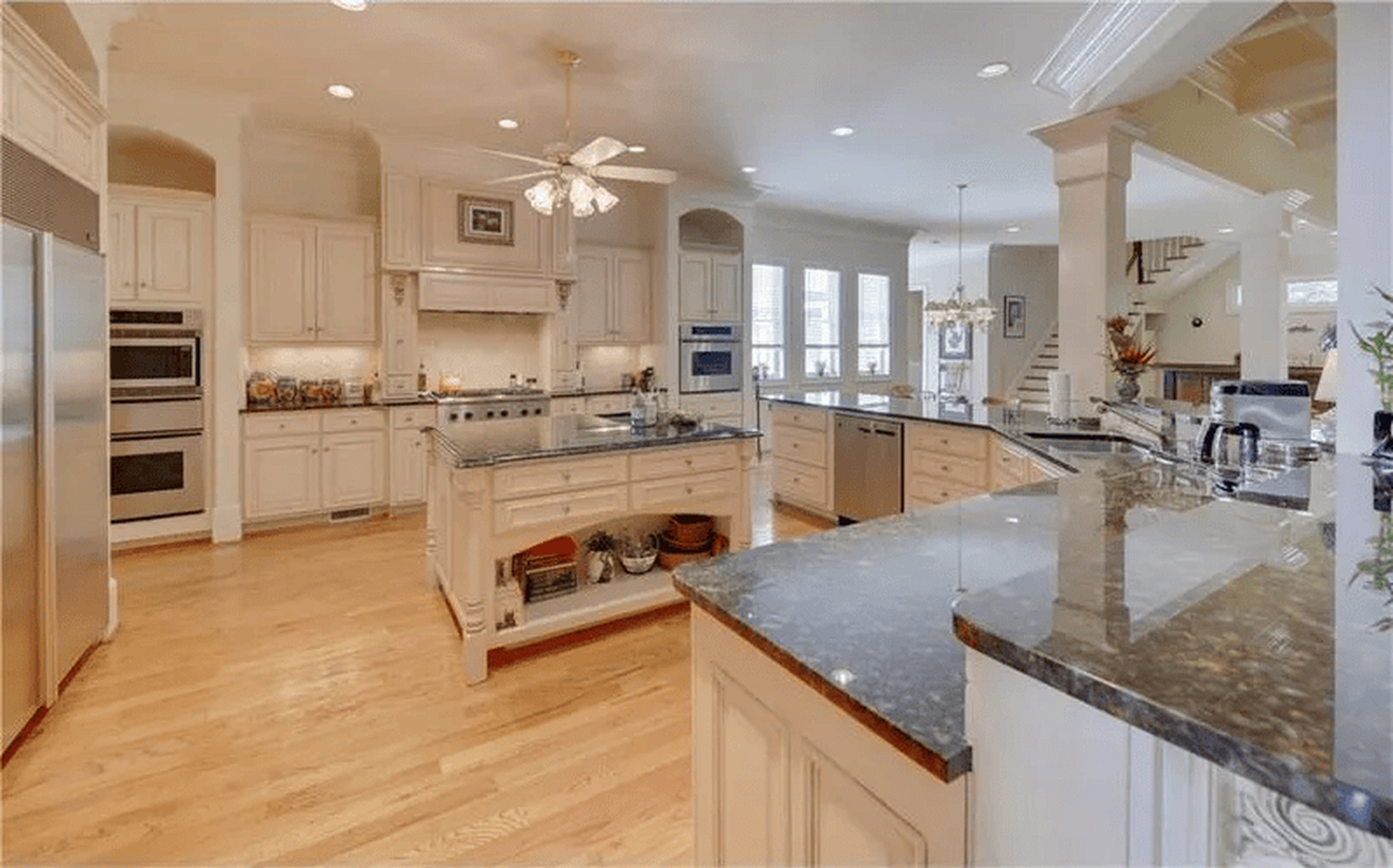 c00422d5970e348b9b28e5445dcac29fl-w11rd-w2048_h1536