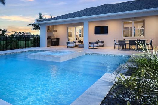 Regency-at-Babcock-Ranch-Lago_Birchwood_RearDusk01_920