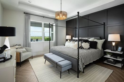 Regency-at-Babcock-Ranch-Lago_Flatwood_MasterBedroom01_920