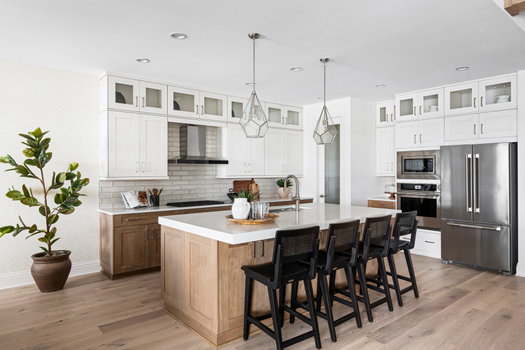 Tamiami-Farmhouse_Kitchen_920