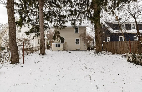 8f0ade23d3d04b84c2b6317e994fcb6d-cc_ft_768