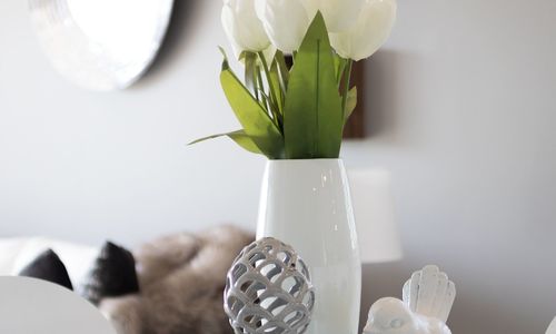 Thinking of Selling? - Present your Prop…