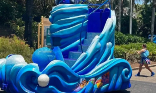 New SeaWorld parade, cirque show, reopened…