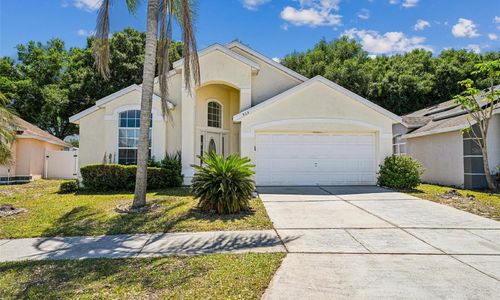 Another Davenport Pool Home Under Contract