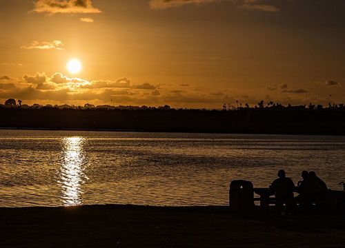 Mission_Bay_Park_Sunset,_San_Diego_(27735427654)
