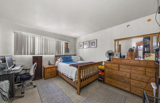 28-web-or-mls-7184-amherst-st