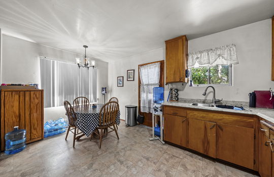 31-web-or-mls-7184-amherst-st
