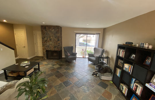 2710 Ariane Dr., Unit 3, San Diego, CA 92117