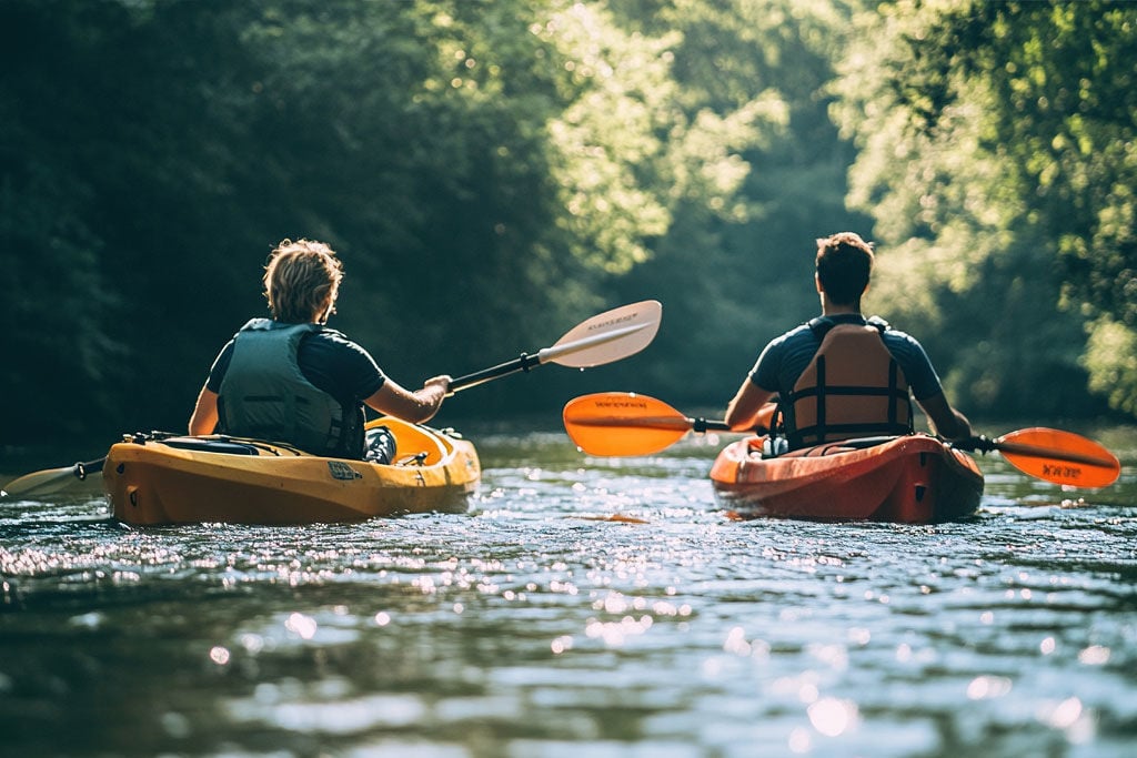 Atlantic Salt Realty Outdoor Kyaking Couple