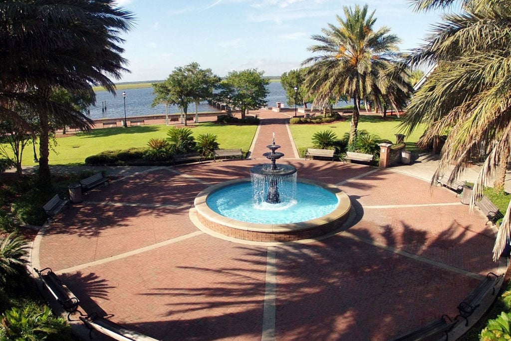 Atlantic Salt Realty St Marys Georgia fountain