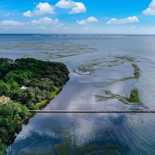 Why Deepwater Living in Coastal Georgia Is Unlike Anything Else
