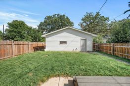 a84a016c46a7e7f1210289d1ab515942