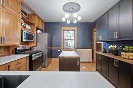 1930 Grand Avenue 14