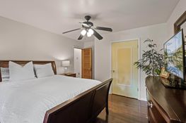 1930 Grand Avenue 25