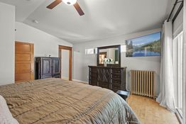 1930 Grand Avenue 29