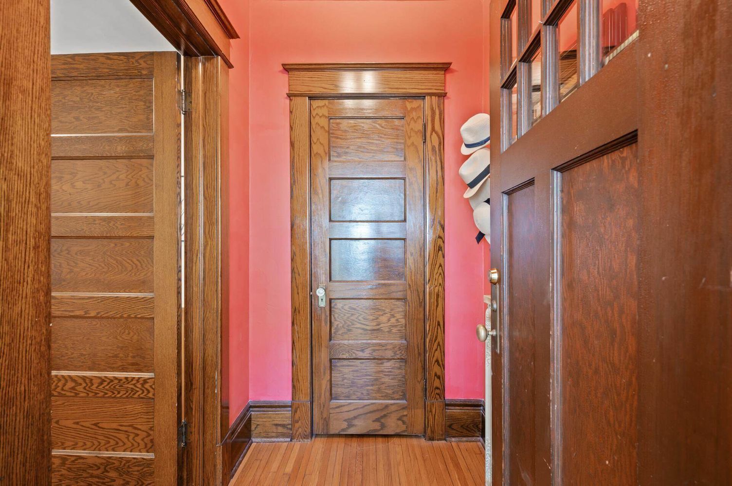 1930 Grand Avenue 41