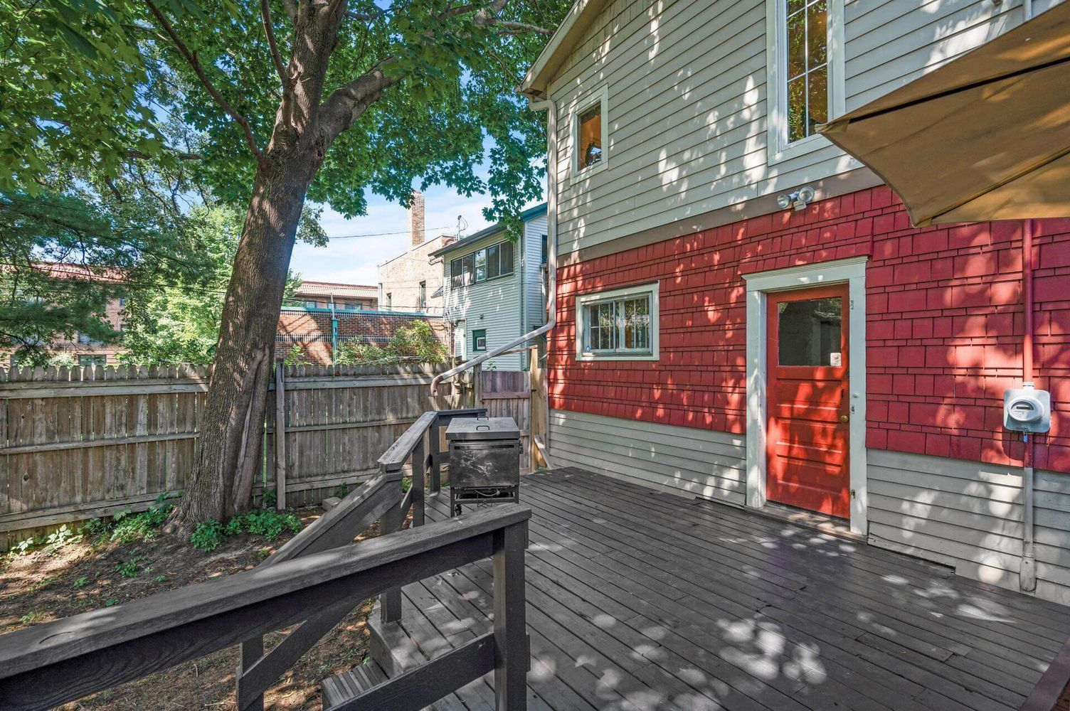 1930 Grand Avenue 44