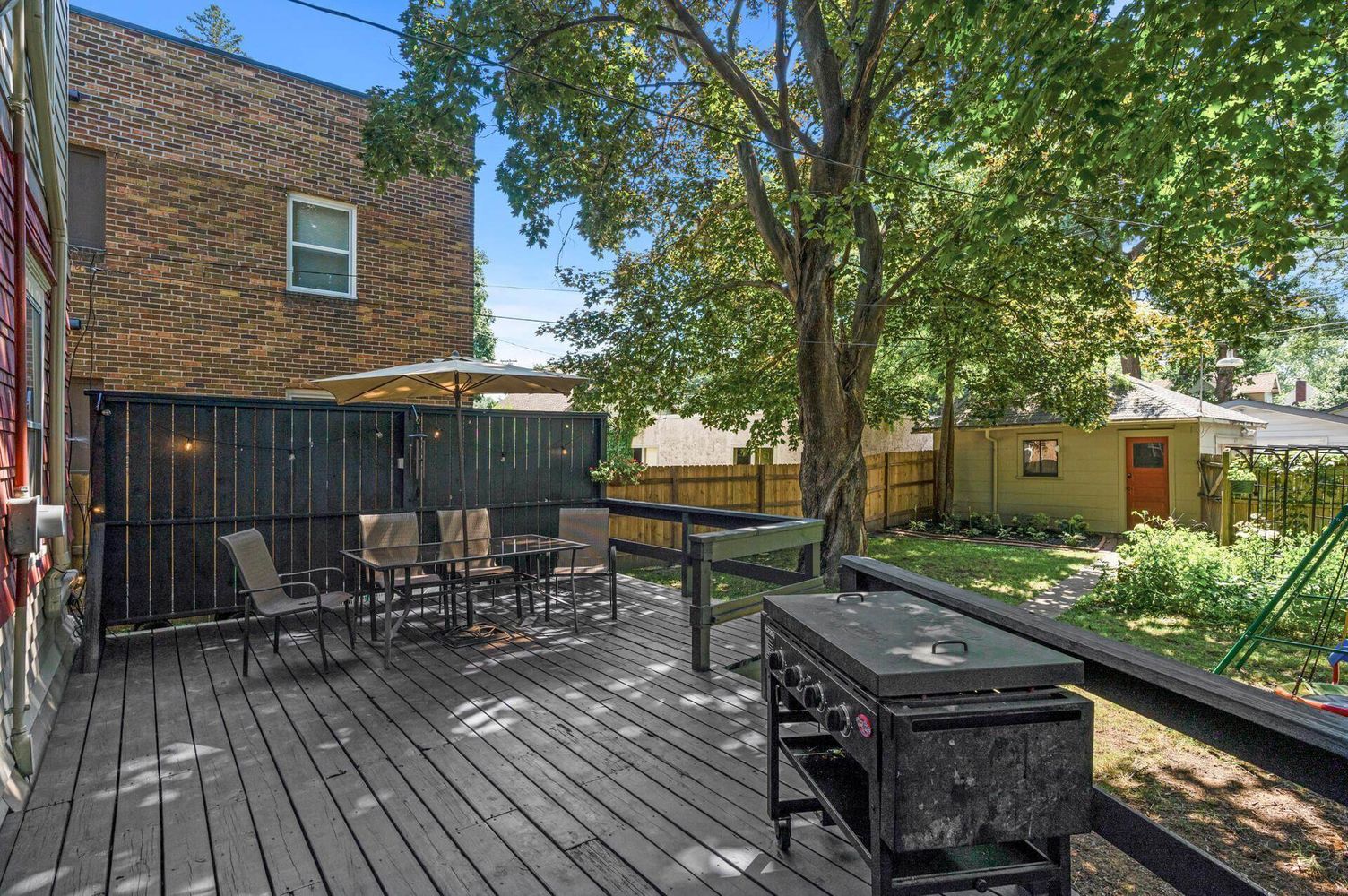 1930 Grand Avenue 45