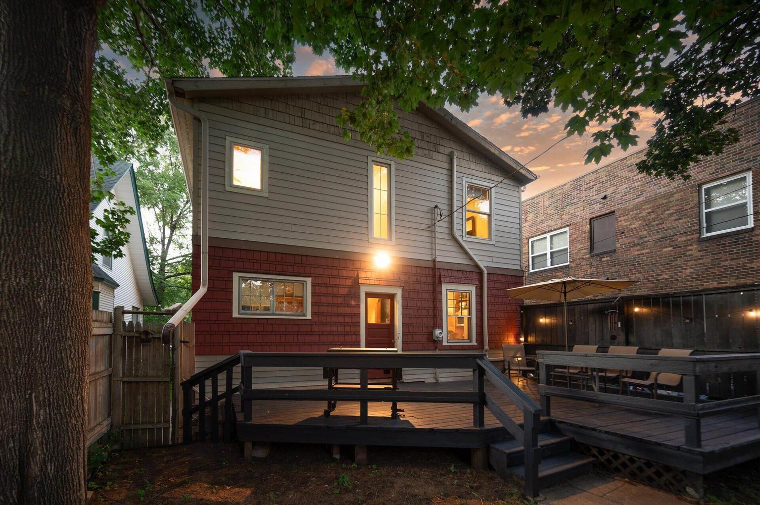 1930 Grand Avenue 60