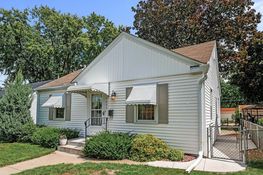 5645 44th Avenue S 2