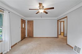 5645 44th Avenue S 6