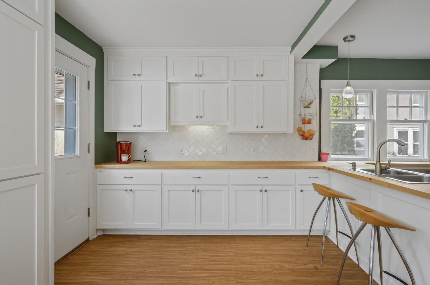 145 Amherst Street 18