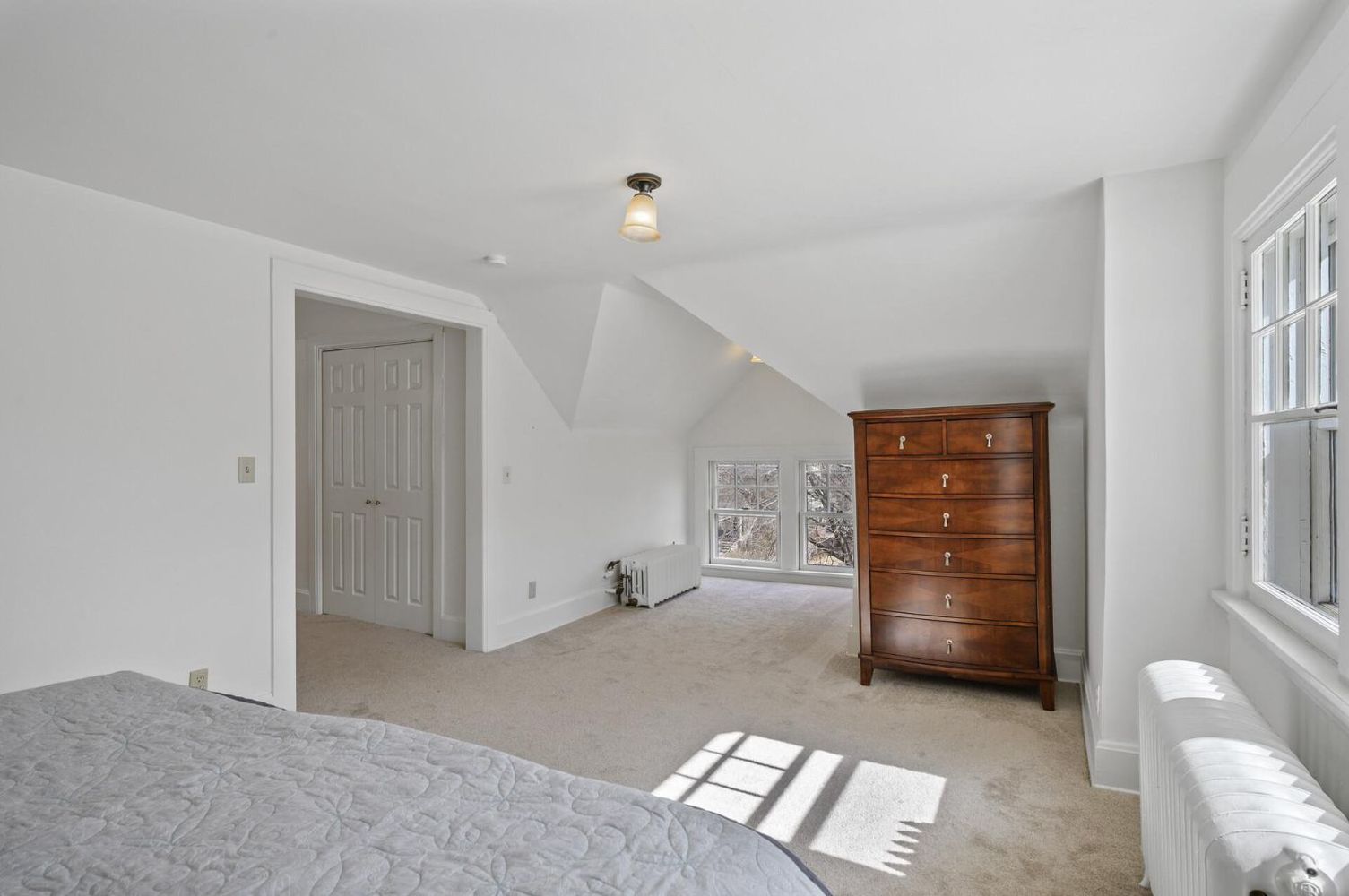 145 Amherst Street 40