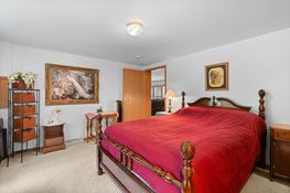 2951 Pomroy Beach Drive 13