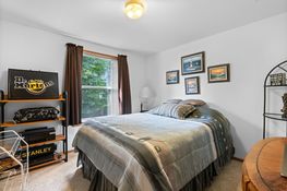 2951 Pomroy Beach Drive 18