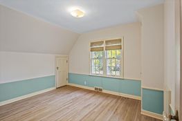 3566 Edmund Boulevard 24