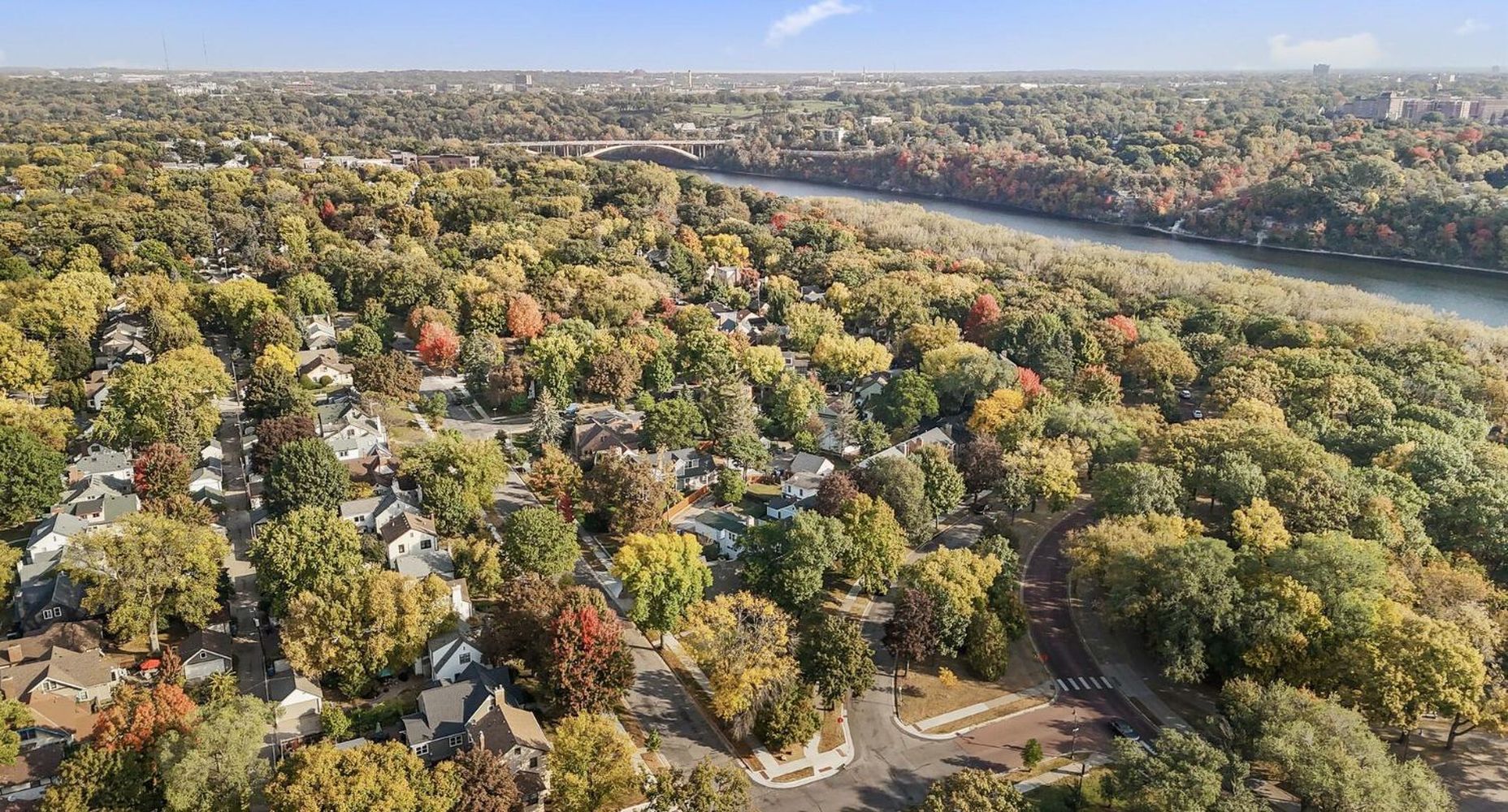 3566 Edmund Boulevard 29