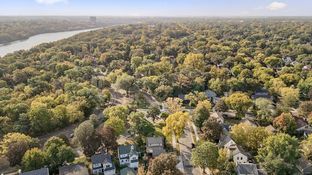 3566 Edmund Boulevard 33