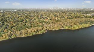 3566 Edmund Boulevard 40