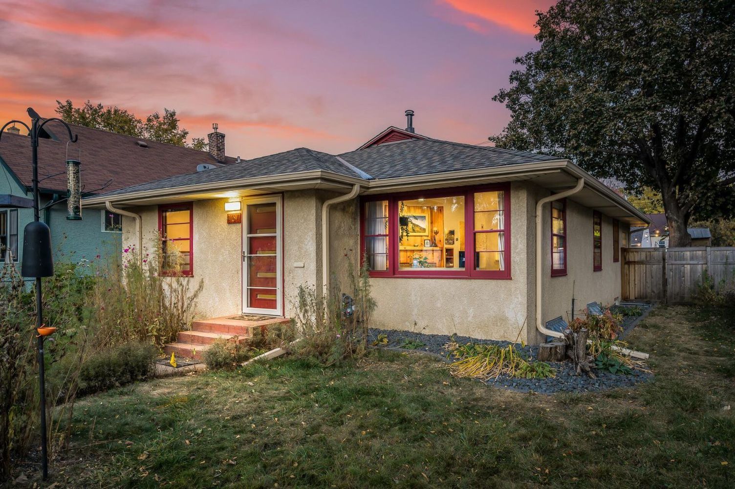 4157 42nd Avenue S 1