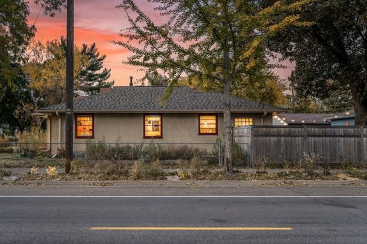 4157 42nd Avenue S 50