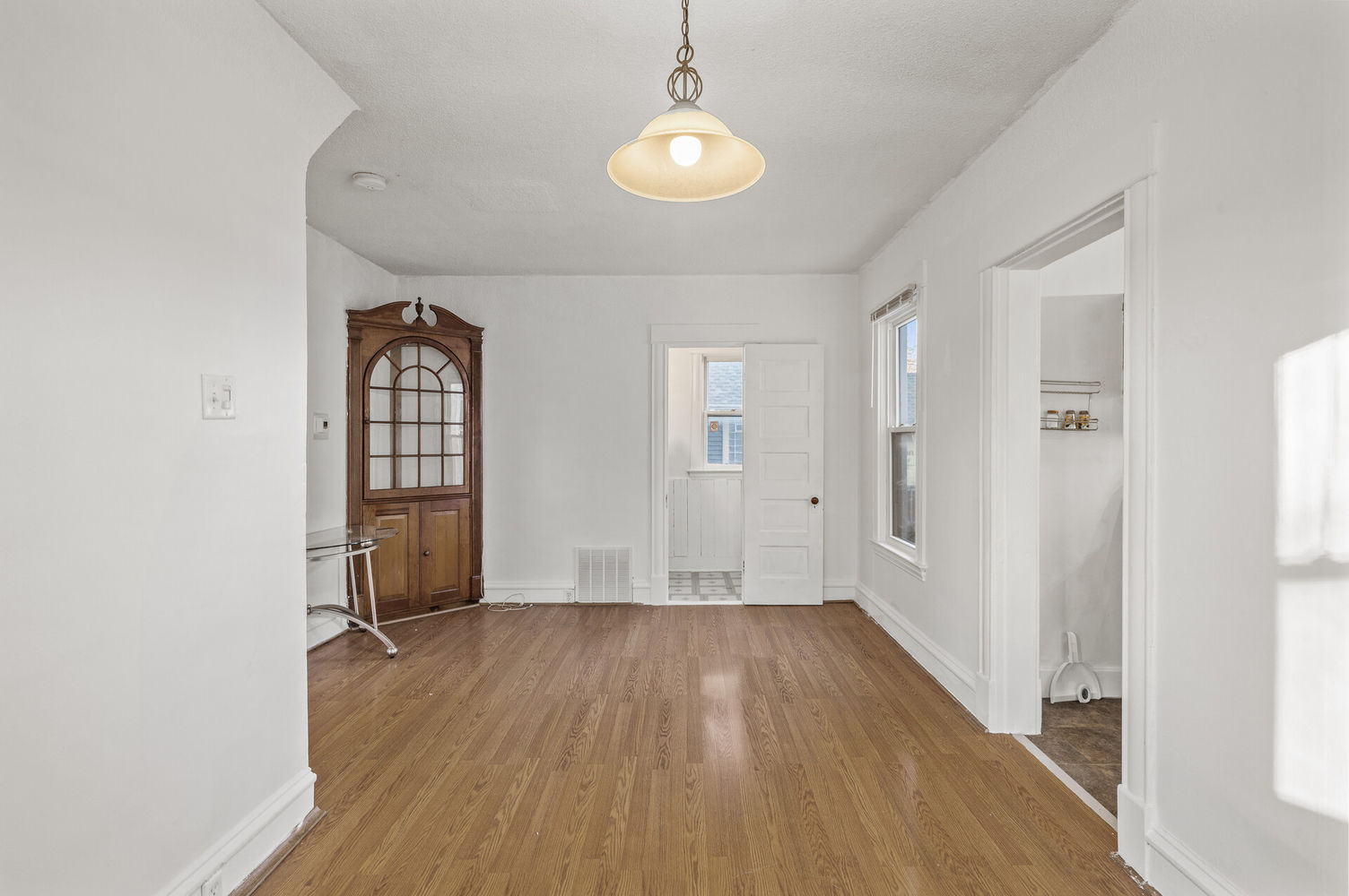 12_3509_40th_Ave_S12_mls