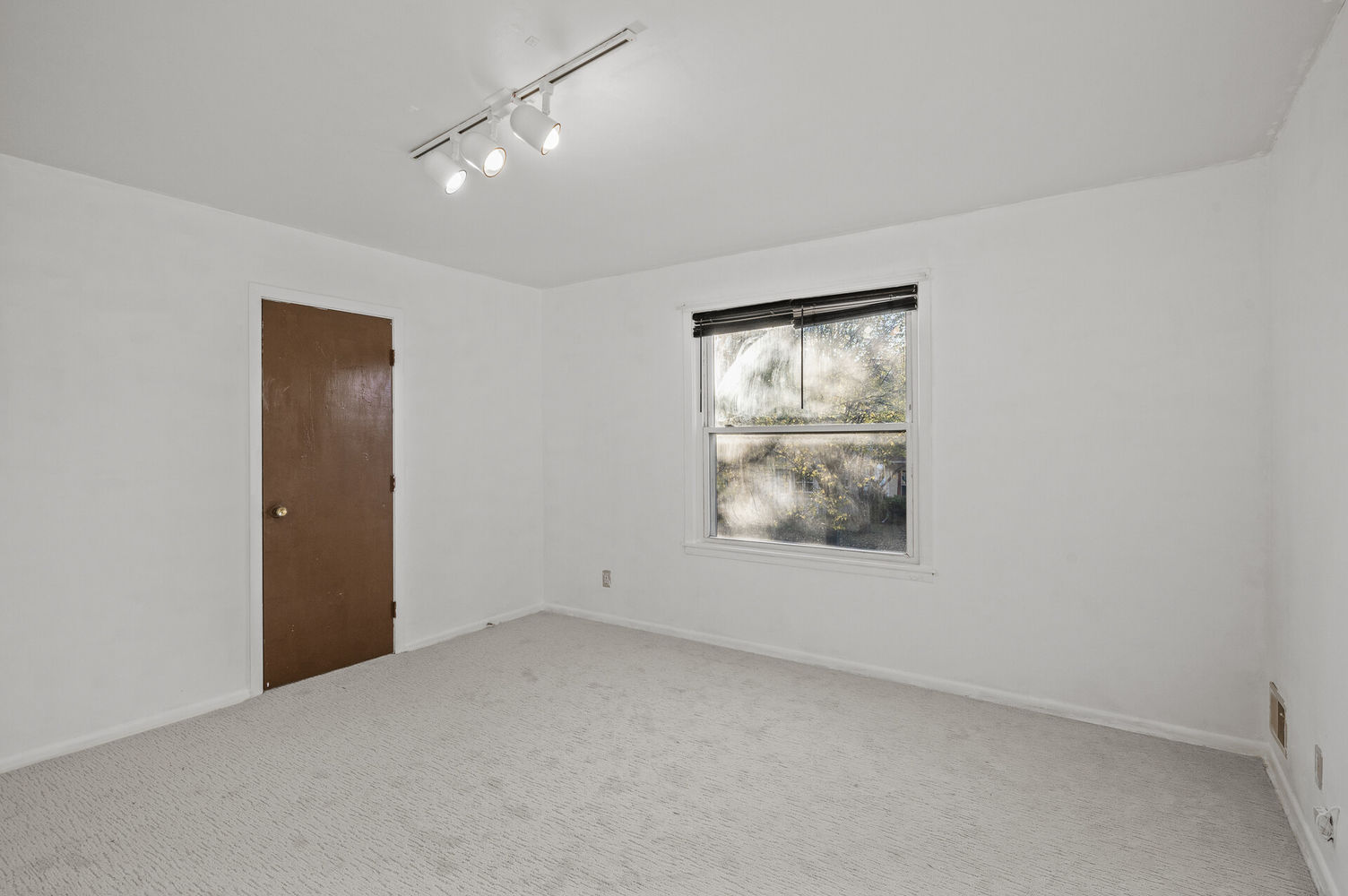 18_3509_40th_Ave_S18_mls