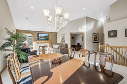 20_593_Terrace_Courte20_mls