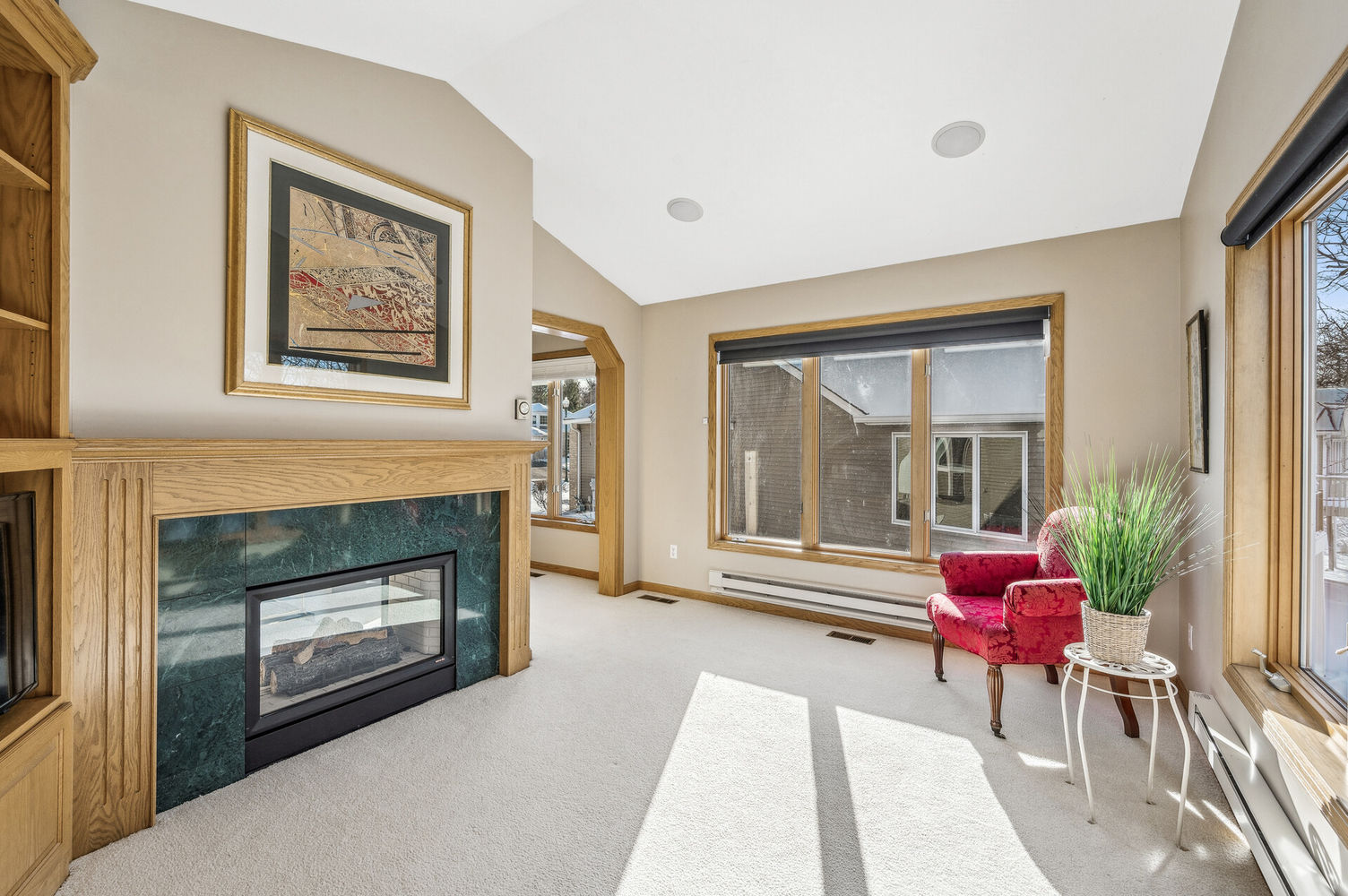 28_593_Terrace_Courte28_mls