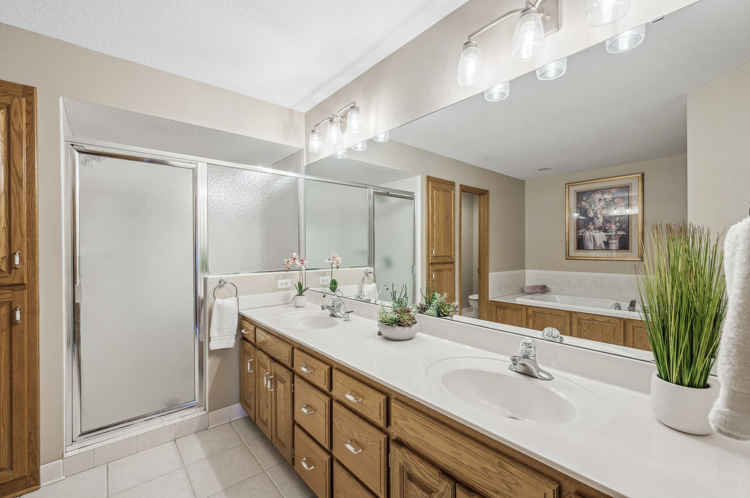 35_593_Terrace_Courte35_mls