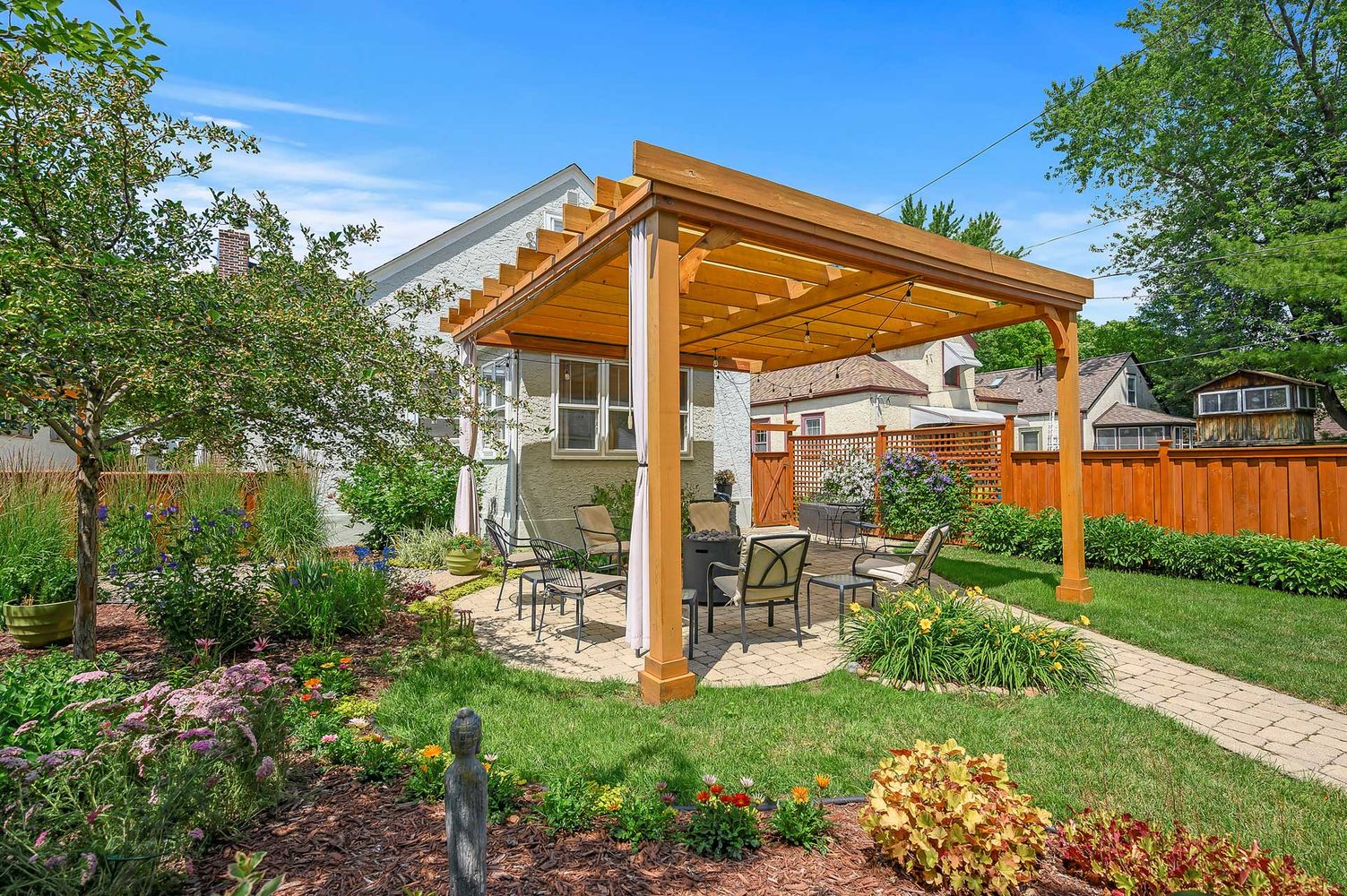 3633-44th-pergola-3