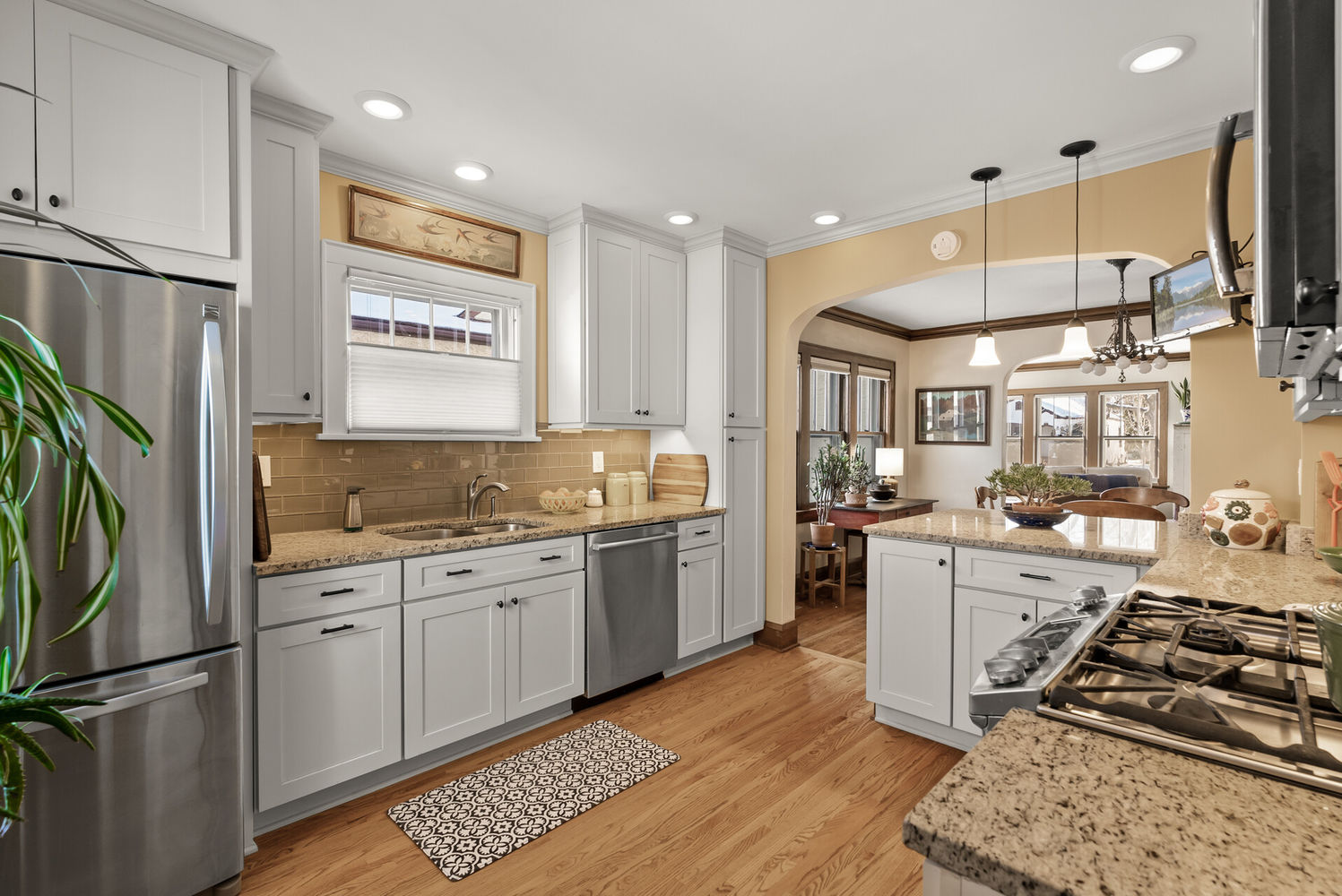 65_3633_44th14 (1)_mls