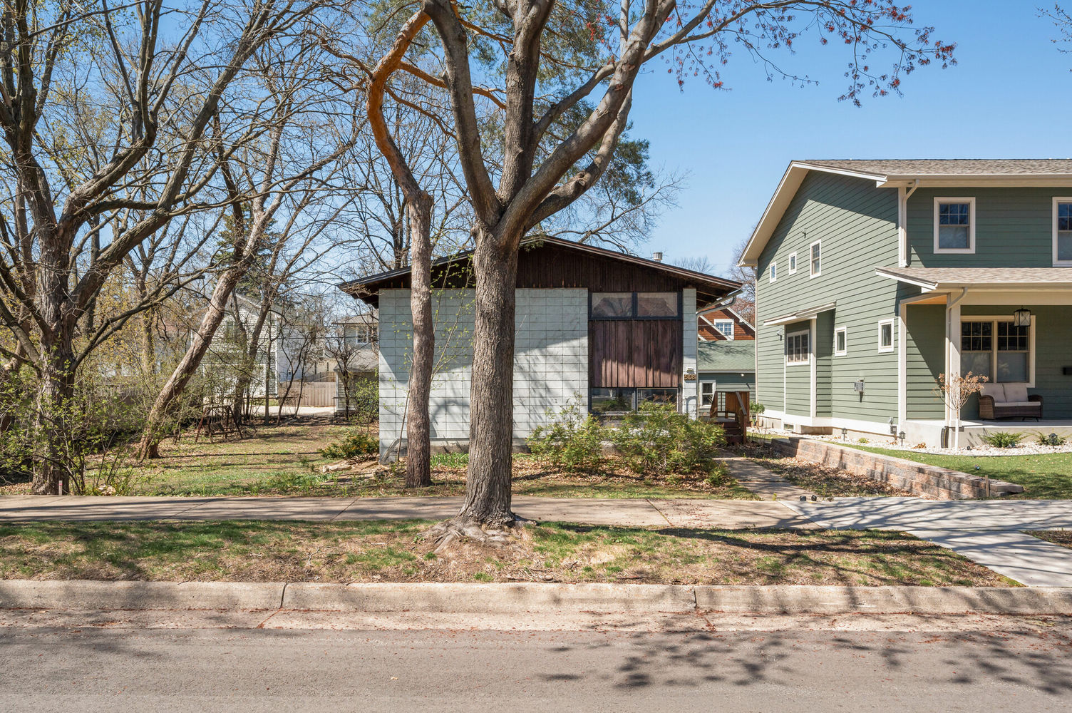 02_5108_Beard_Ave_S2_mls