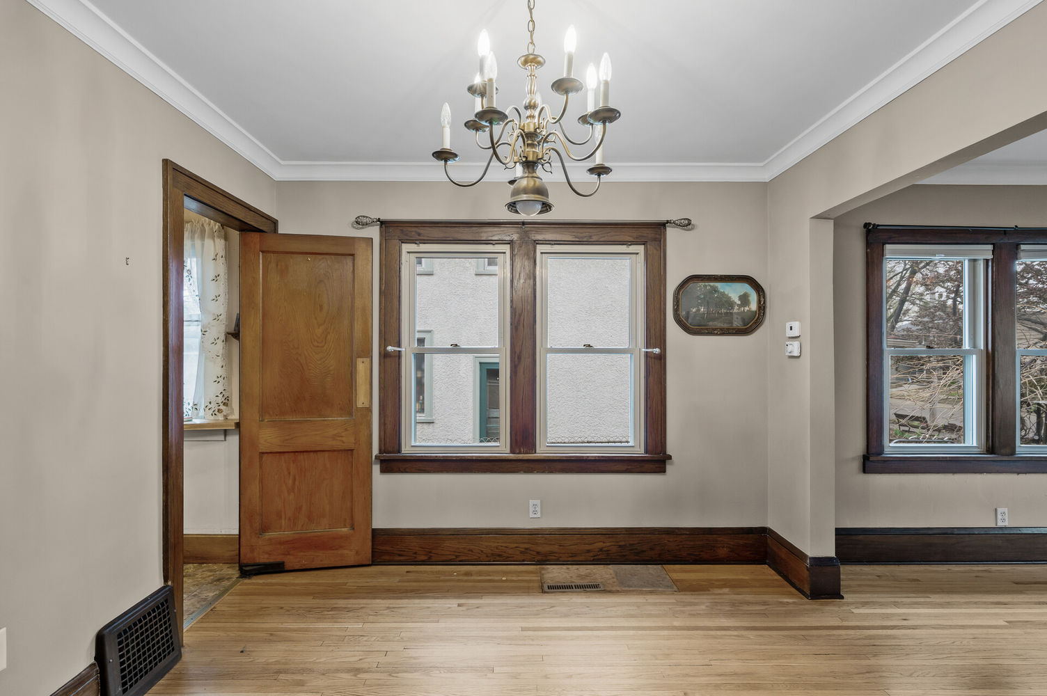 08_3609_34th_Ave_S8_mls