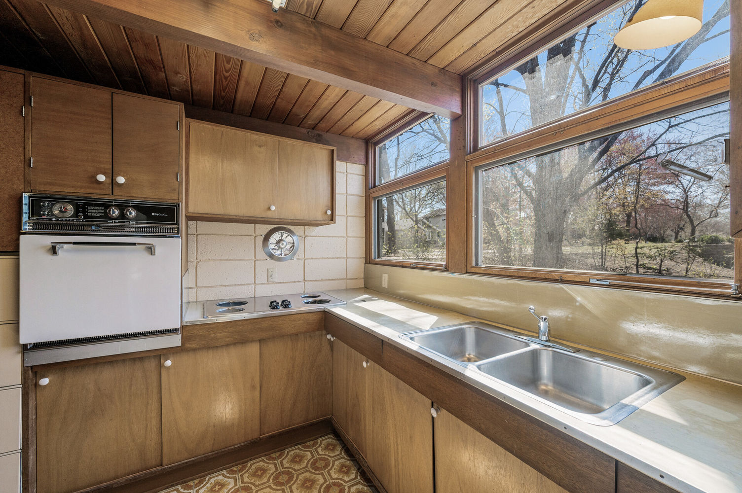 14_5108_Beard_Ave_S14_mls