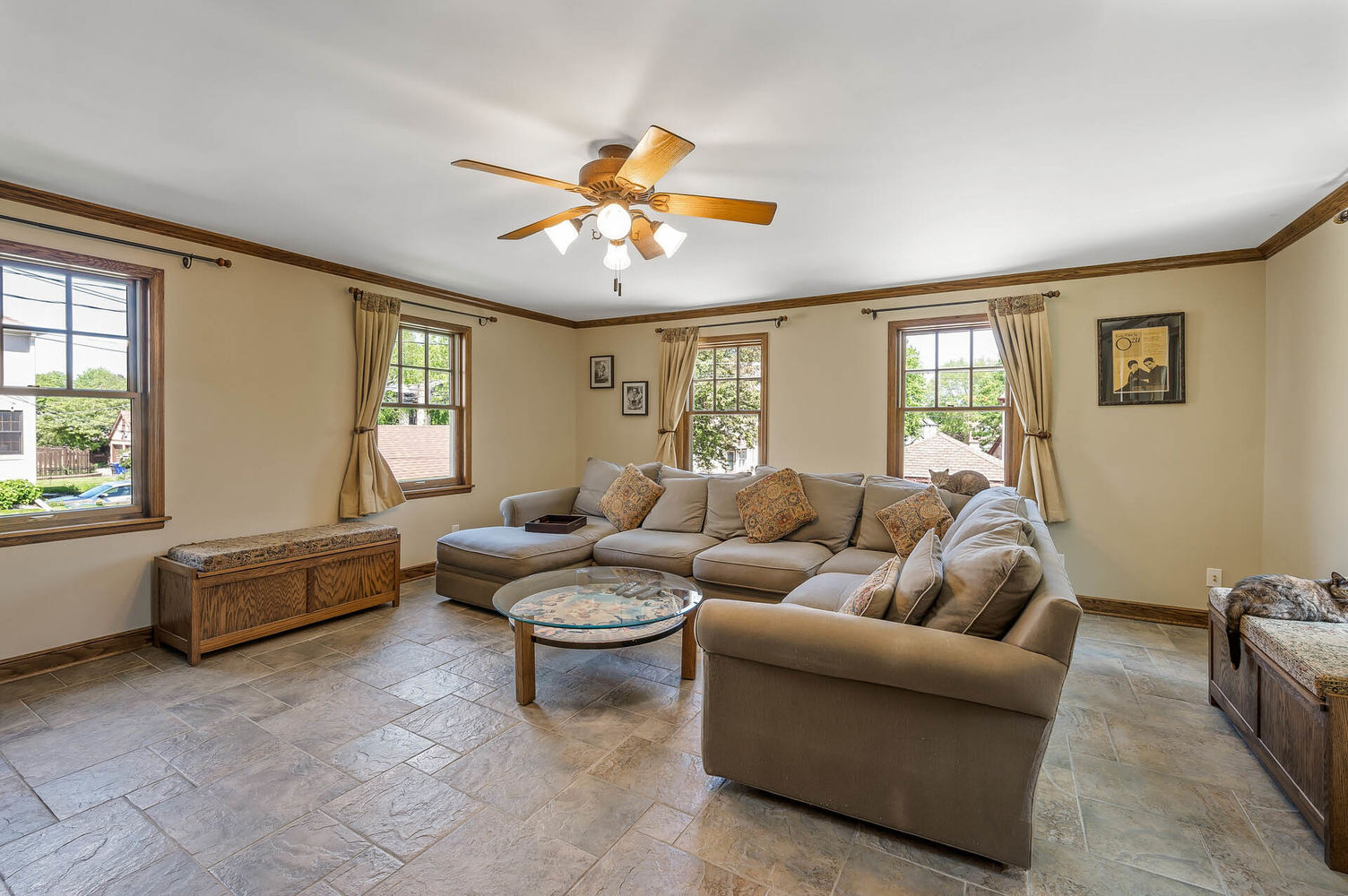 15_1651_Highland15_mls