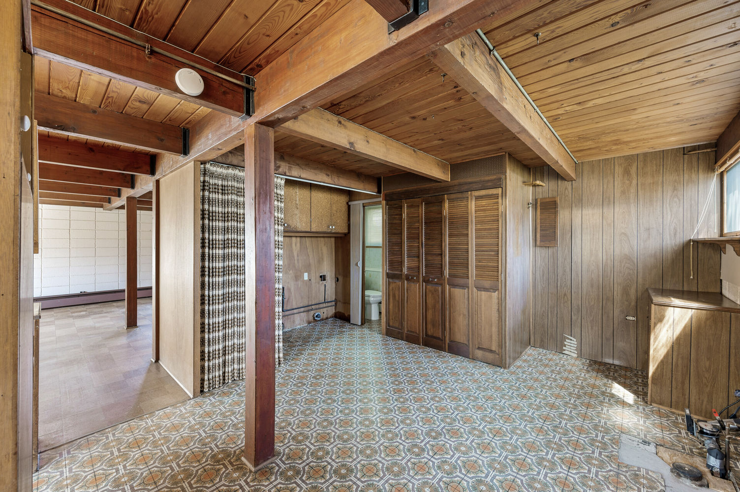 18_5108_Beard_Ave_S18_mls