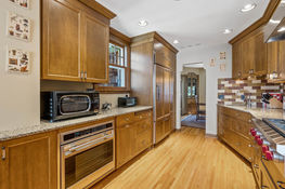 23_1651_Highland23_mls